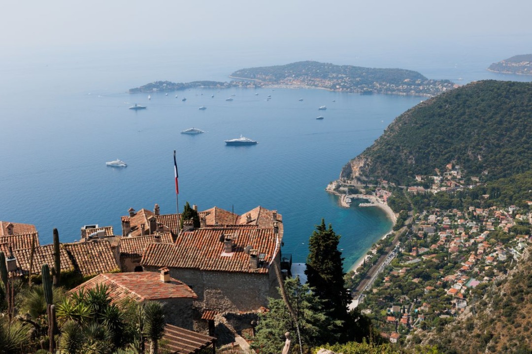 Recenze Lonely Planet Kids The Travel Book Lonely Planet Kids | Knihy ...